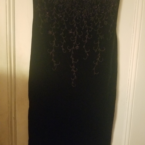 Shirts, Dresses  pocketbooks  and more - Picture 7 of 8